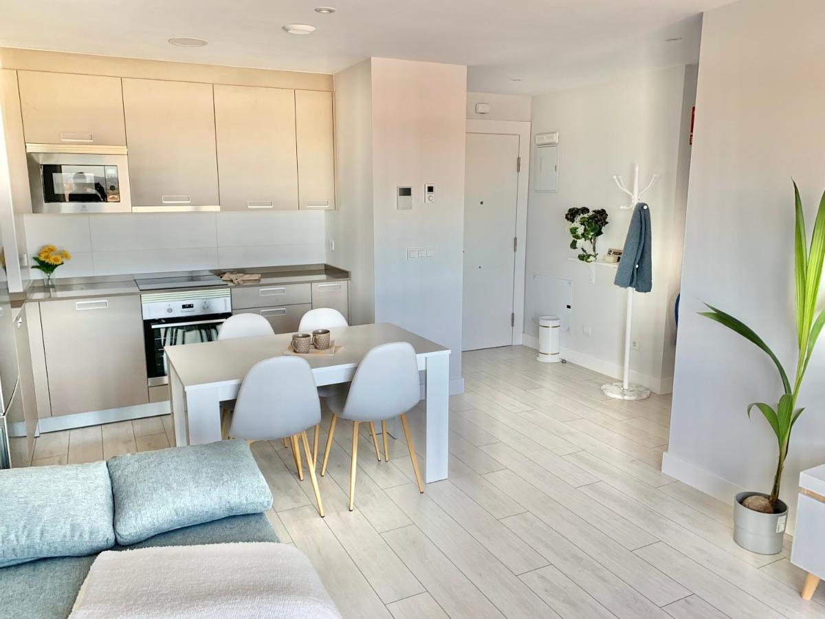 Apto Huca. Parking/wifi Incluido Apartment *